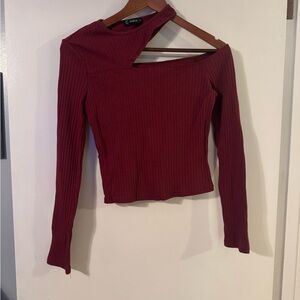 SHEIN Asymmetrical Burgundy Crop Top